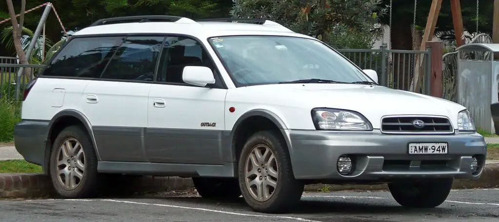 Subaru Outback Listado de Coches con Cadena de Distribución